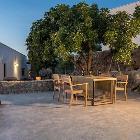 Casatino Villas Kalianeika エクステリア 写真