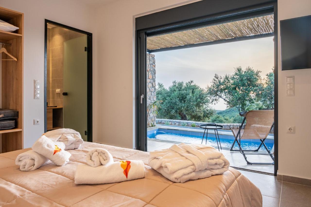 Casatino Villas Kalianeika エクステリア 写真