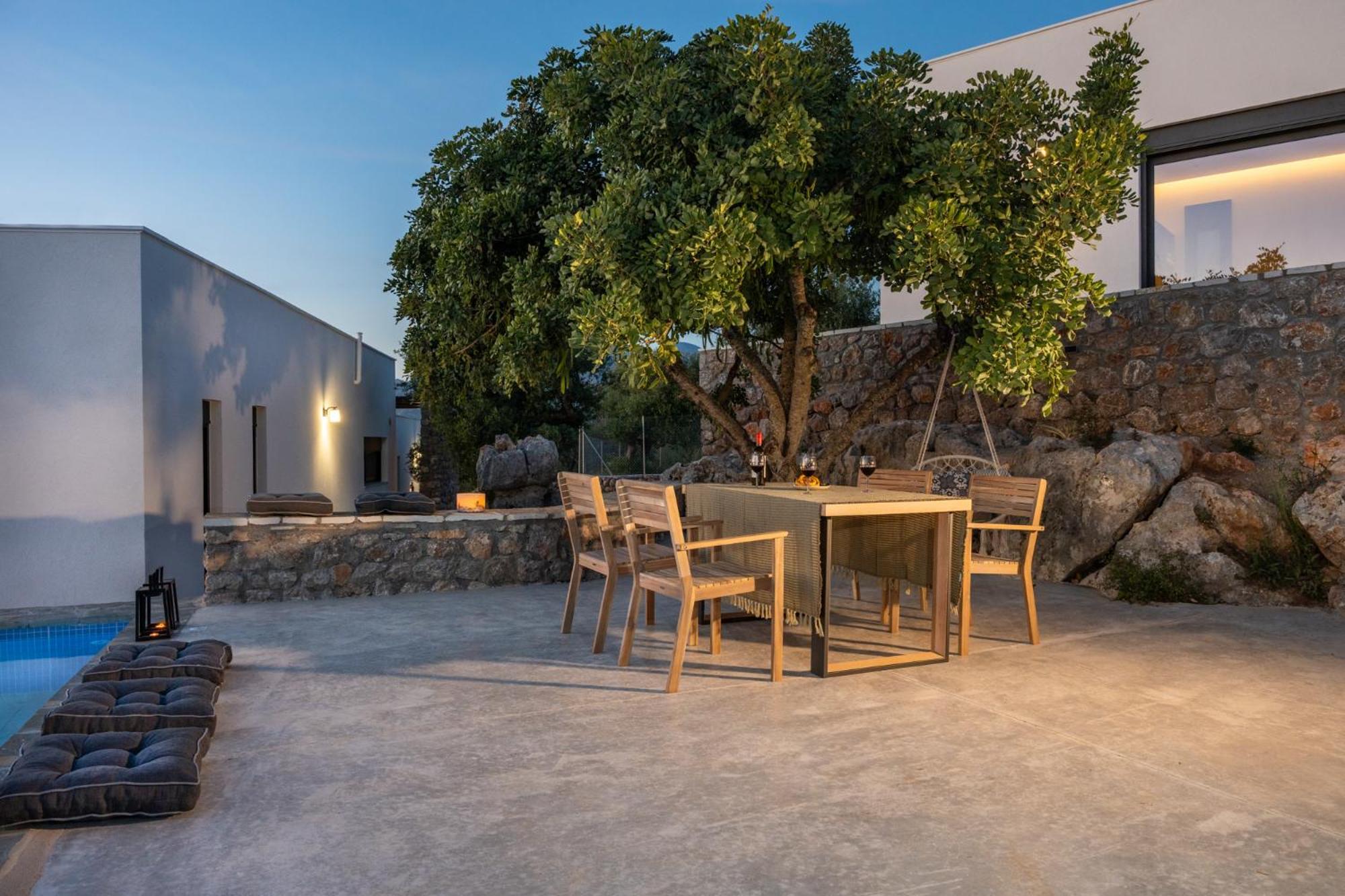 Casatino Villas Kalianeika エクステリア 写真